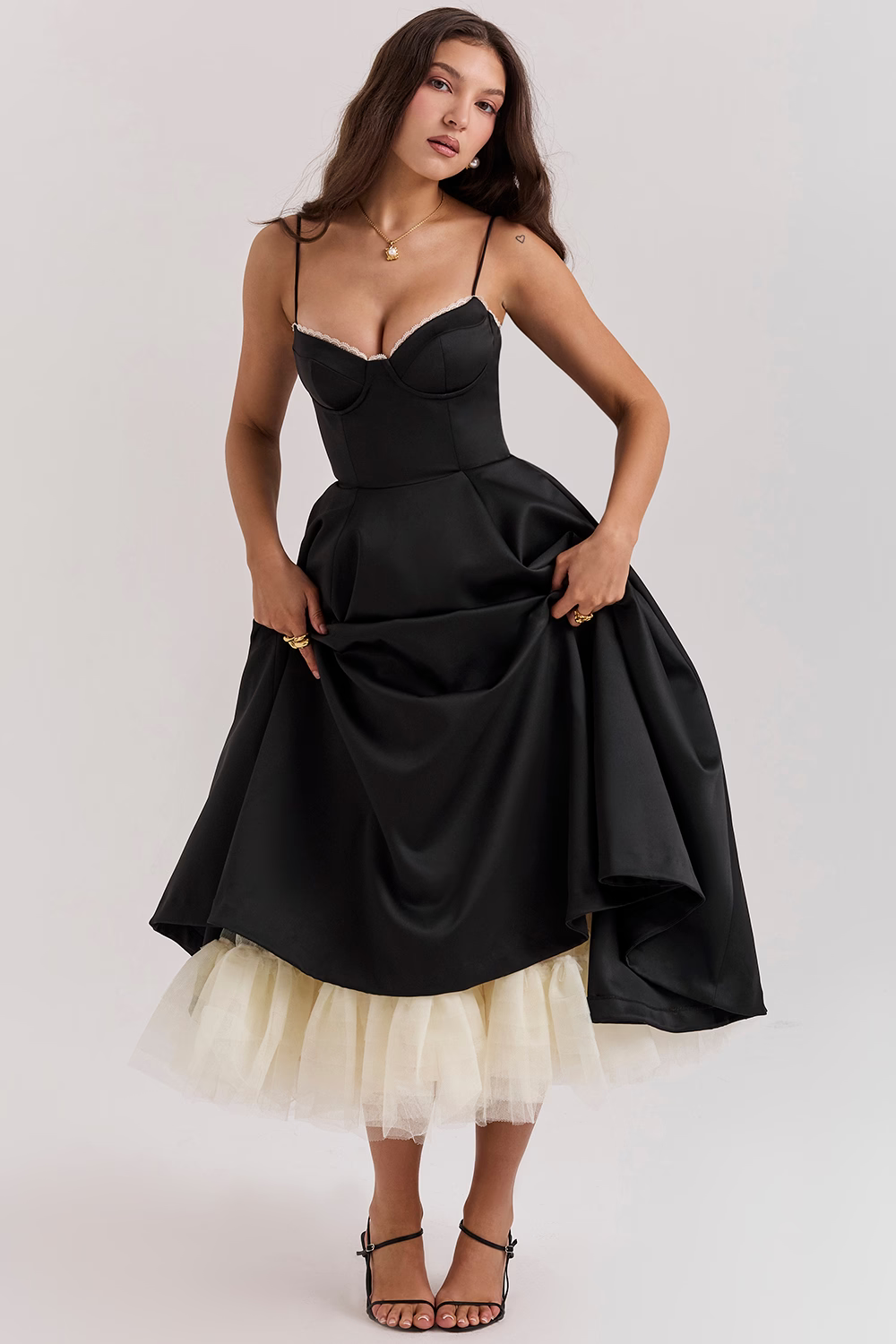 Sarah | Elegantes Schlankmachendes Kleid