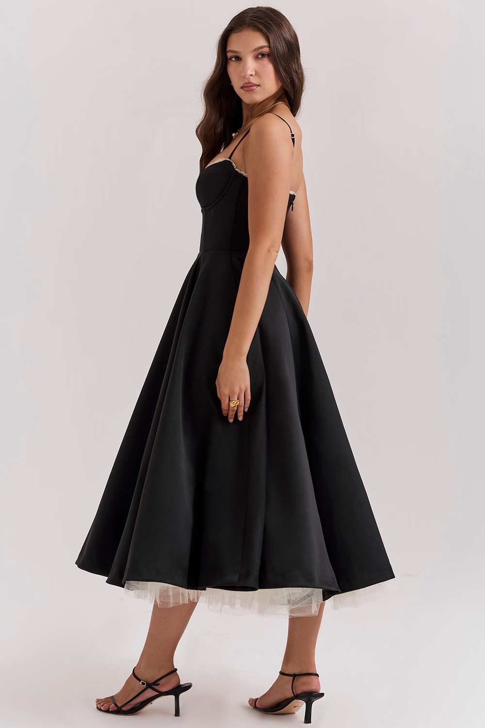 Sarah | Elegantes Schlankmachendes Kleid